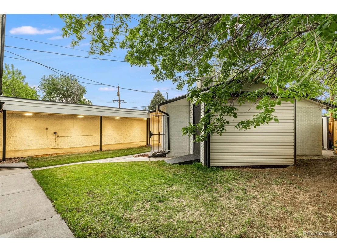 Photo of 3550 Eudora St