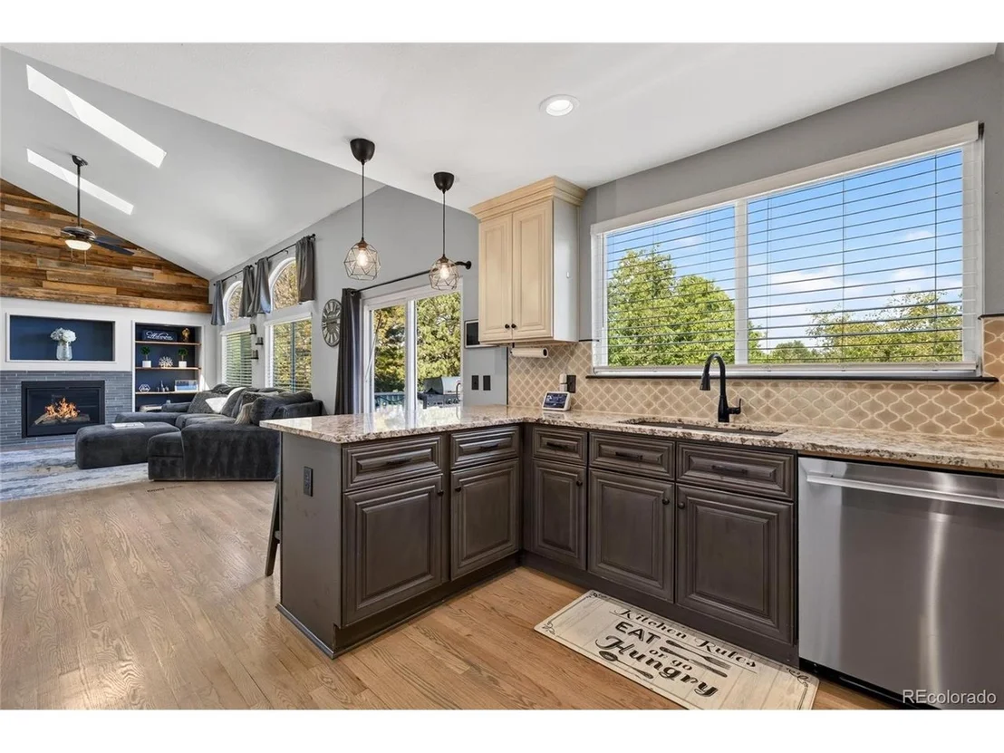 Photo of 9924 Silver Maple Way