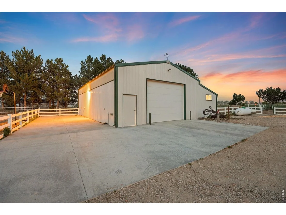 Photo of 880 E Highway 56