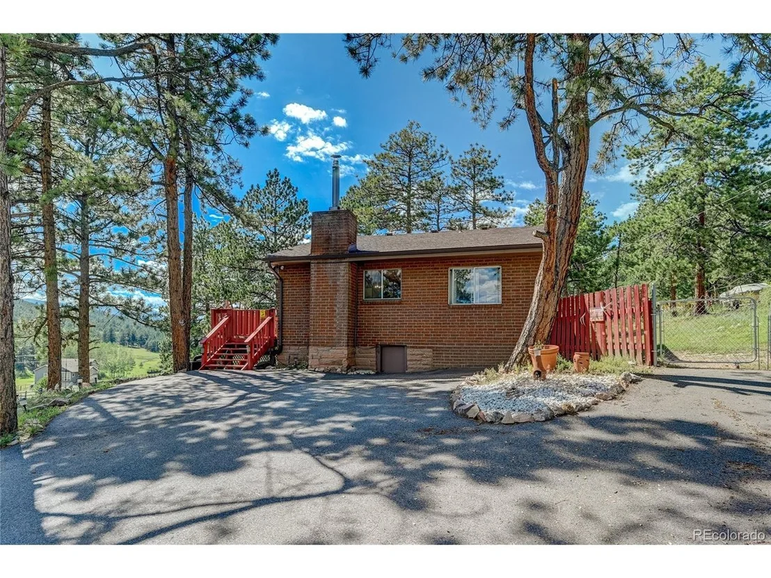 Photo of 39 Badger Ln