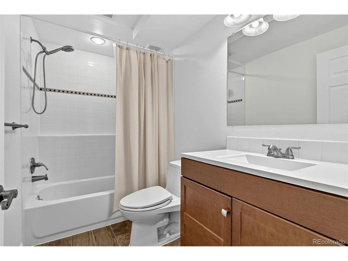 Photo of 3176 W 134th Cir