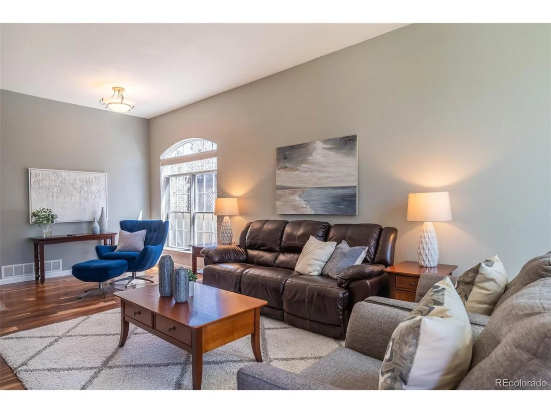 Photo of 1023 Delta Dr