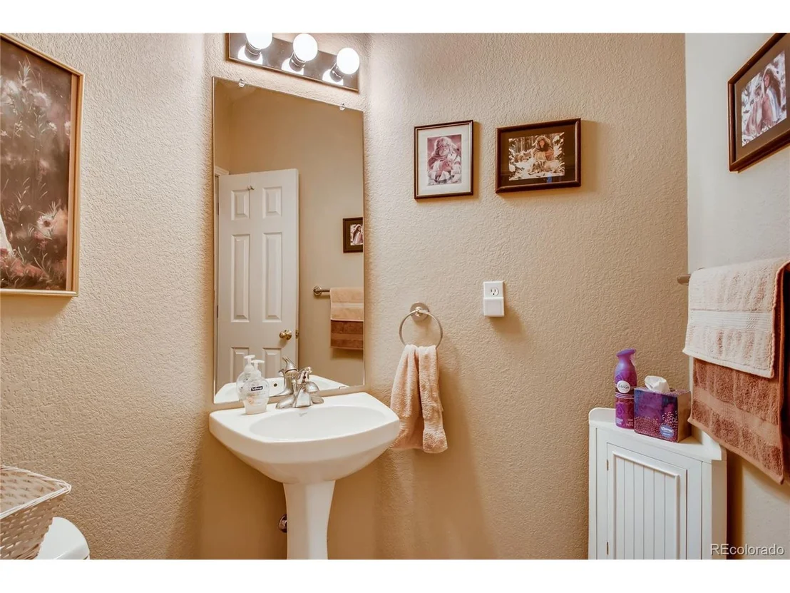 Photo of Unit B at 3325 W 111th Loop