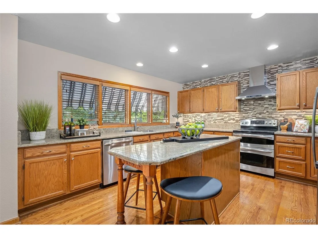 Photo of 9370 Cornell Cir