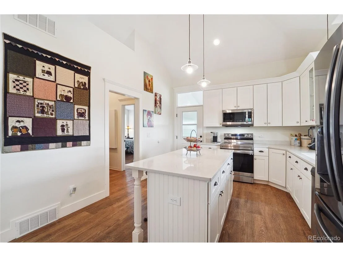 Photo of 6317 County Road 41