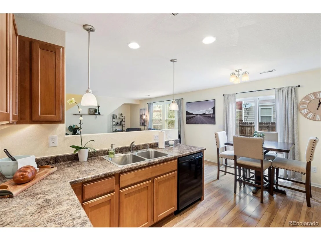 Photo of 10433 Forester Pl