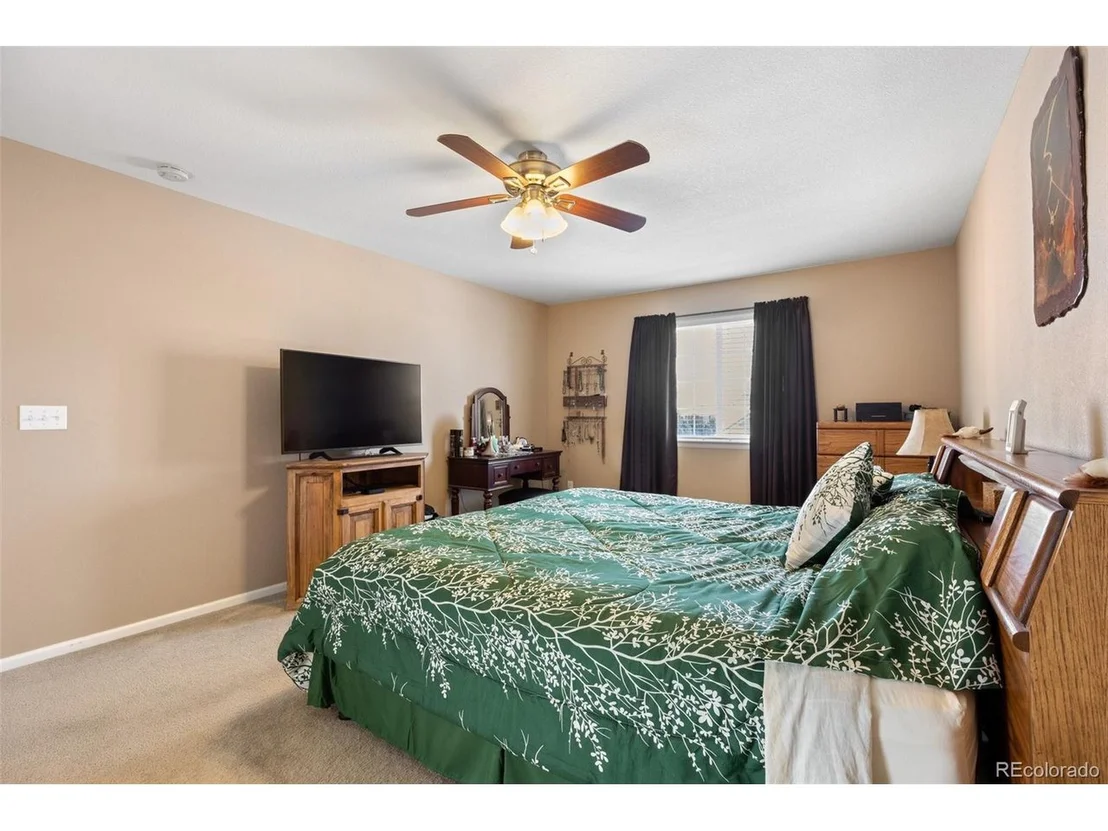 Photo of 541 Horseshoe Pl