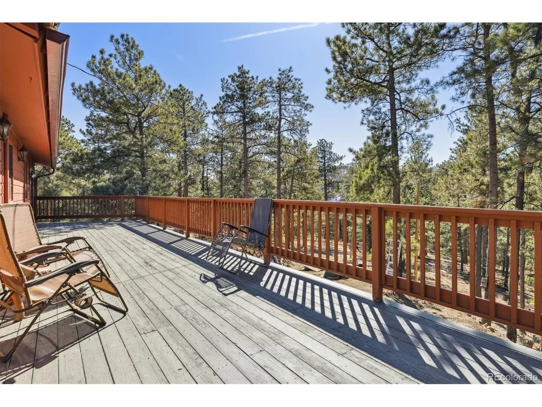 Photo of 21345 Cliffwoods Trl
