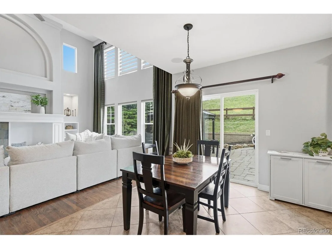 Photo of 2212 Ridgetrail Dr