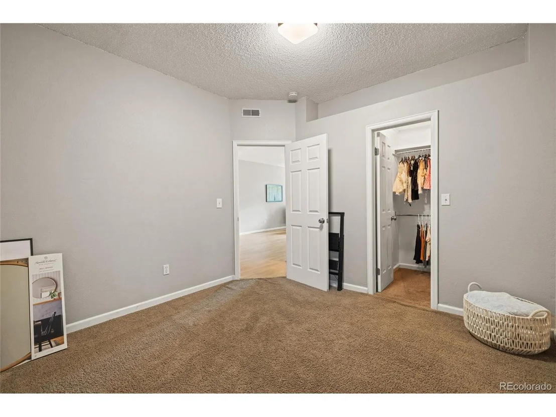 Photo of 7452 Singing Hills Dr