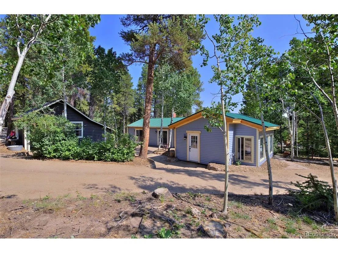 Photo of 89 Midway Dr