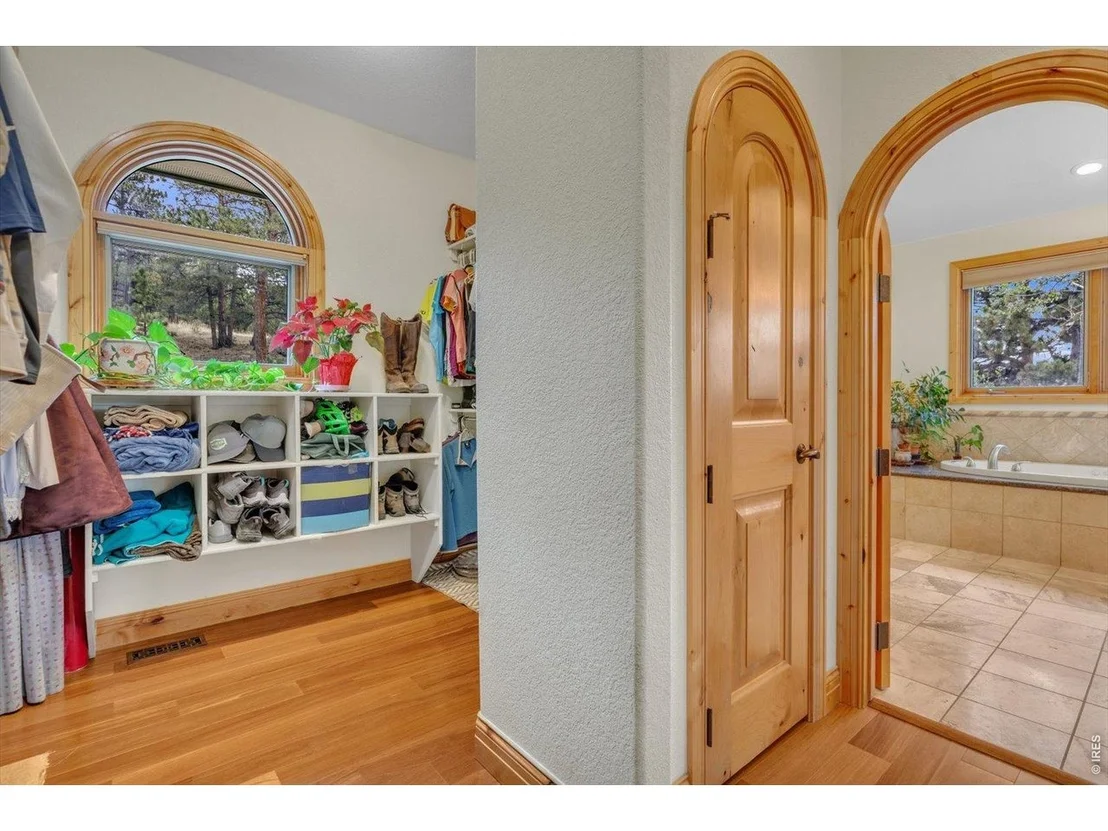 Photo of 165 Bison Dr