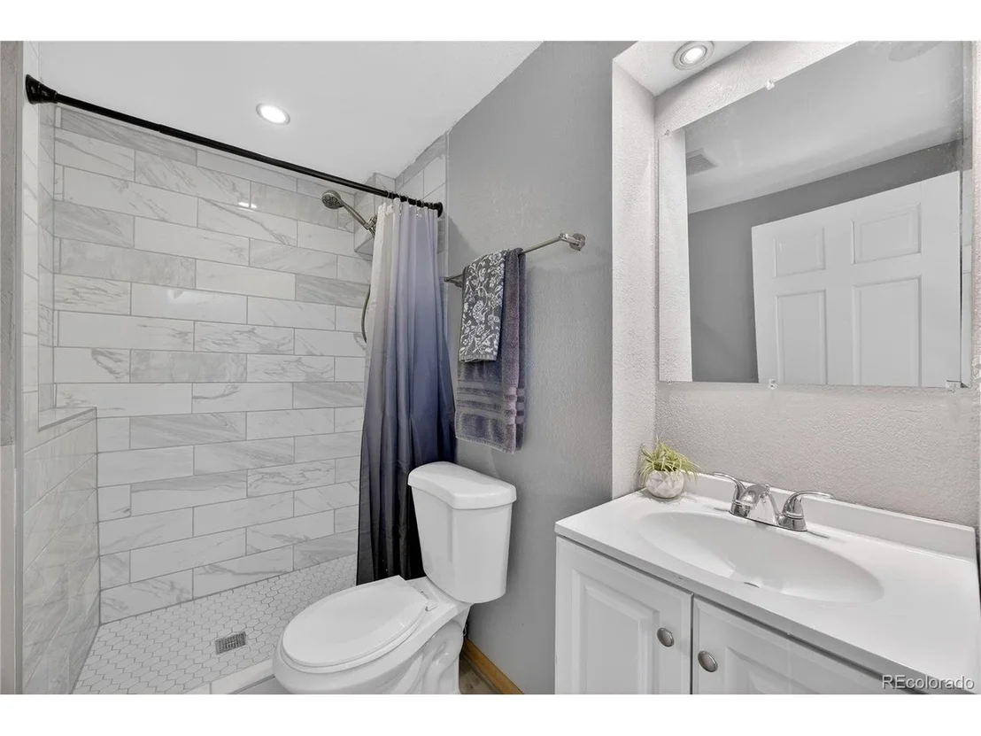 Photo of 7107 Wright Ct