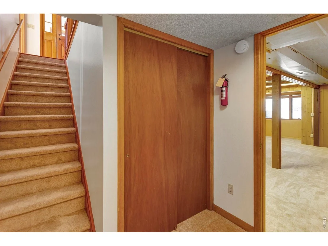 Photo of 1996 Uplands Cir