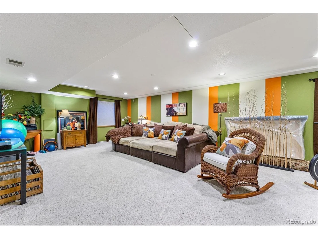 Photo of 7340 Rattlesnake Dr