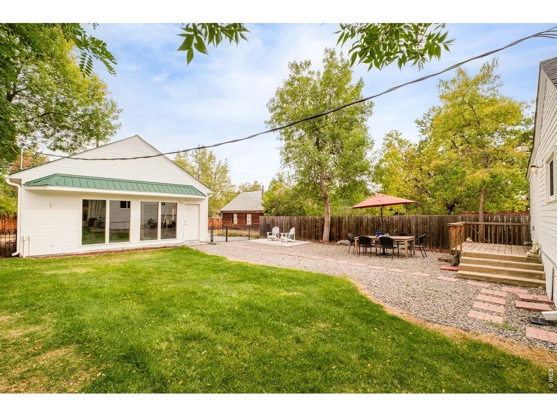 Photo of 541 Maxwell Ave