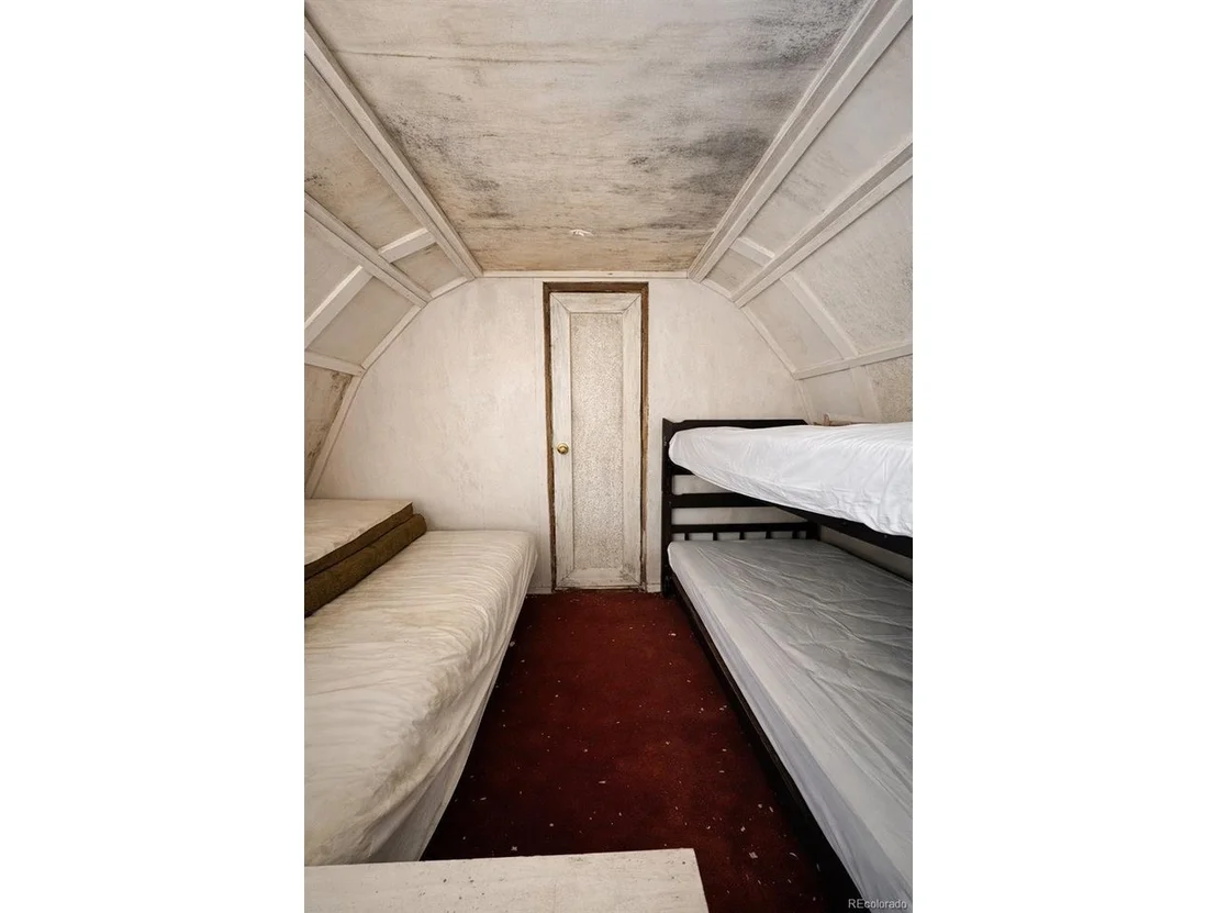 Photo of 163 Prunes Pl
