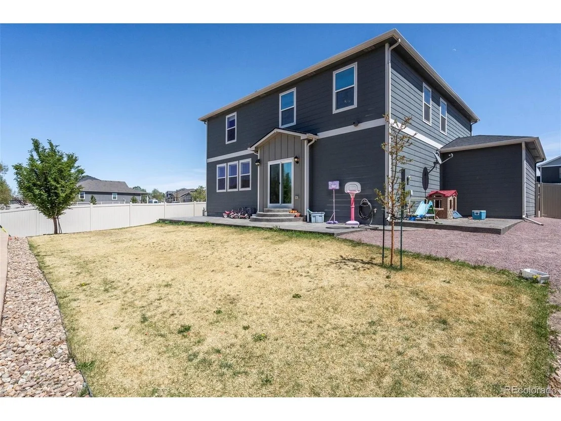 Photo of 7325 Fraser Cir