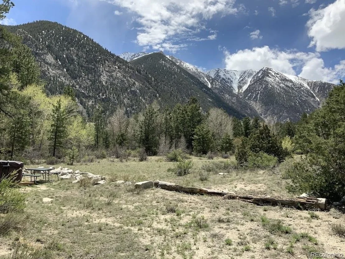 Photo of 18957 County Road 162