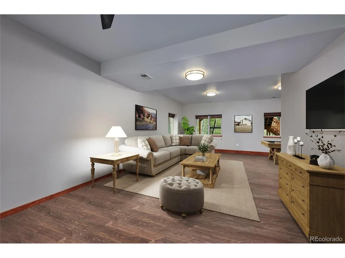 Photo of 70 Collins Way