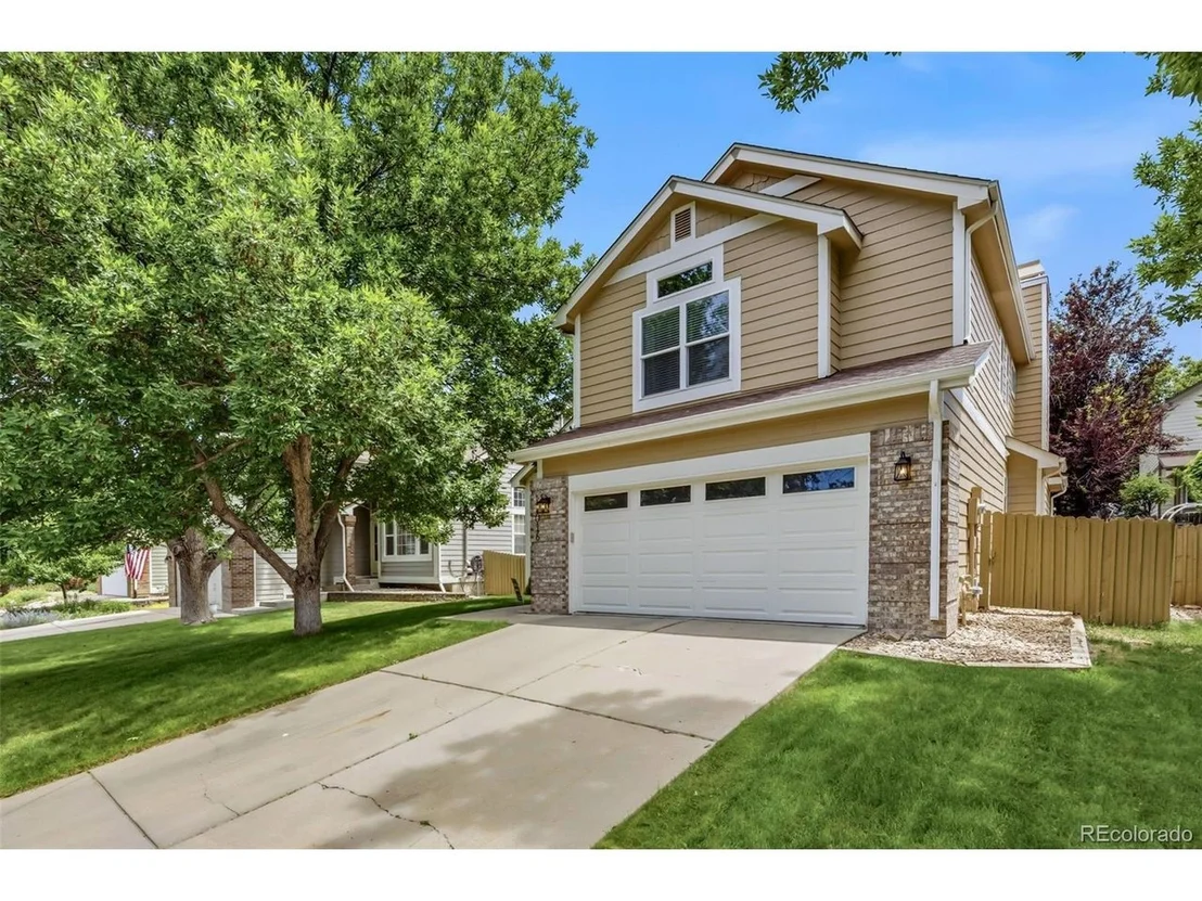 Photo of 17016 Lamar Dr