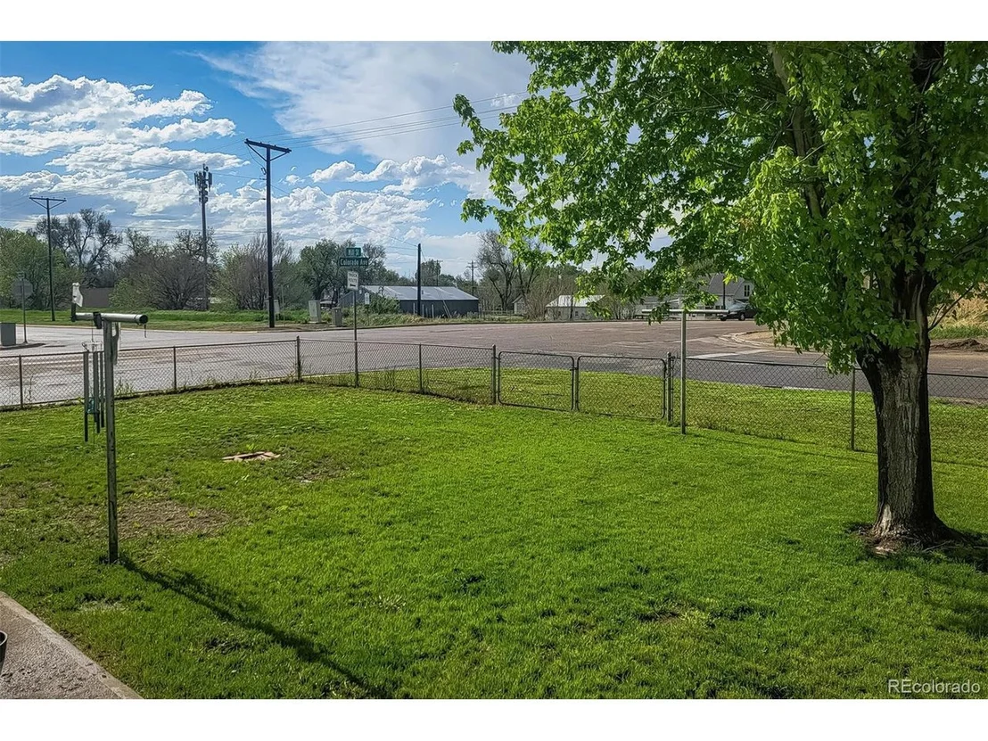 Photo of 40 Mcdonald Ave