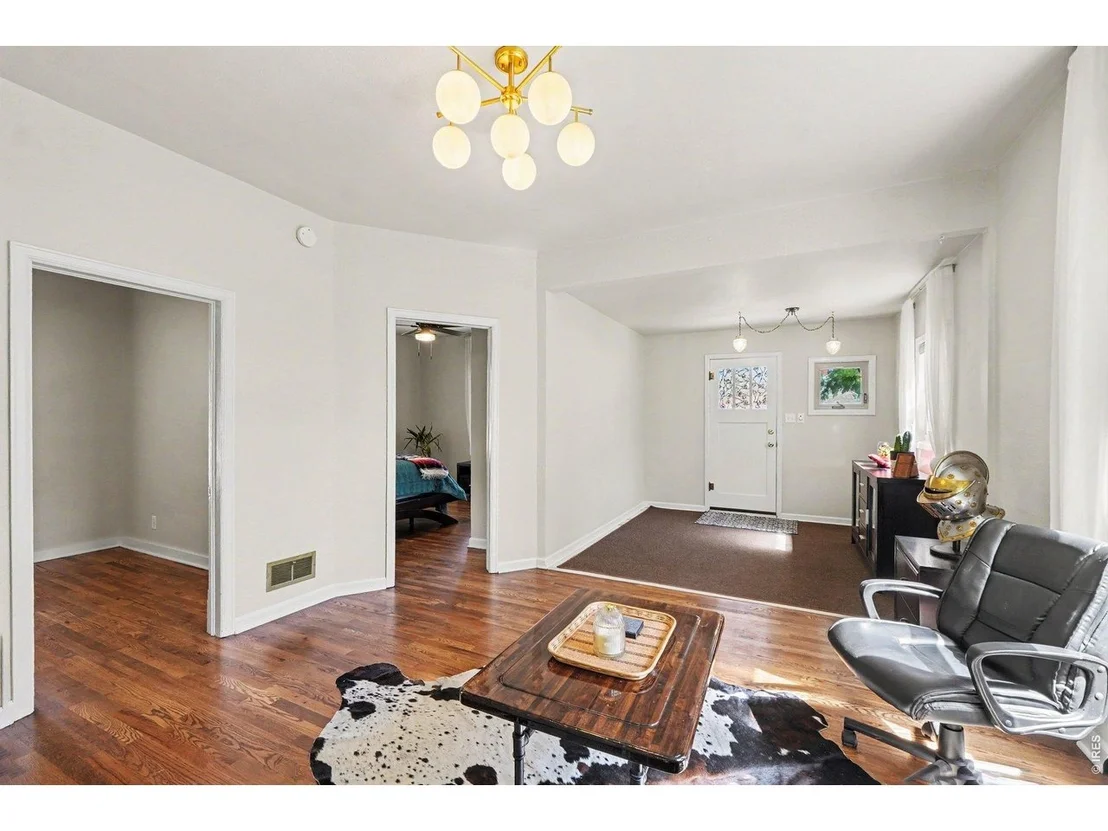 Photo of 222 Maple Ave