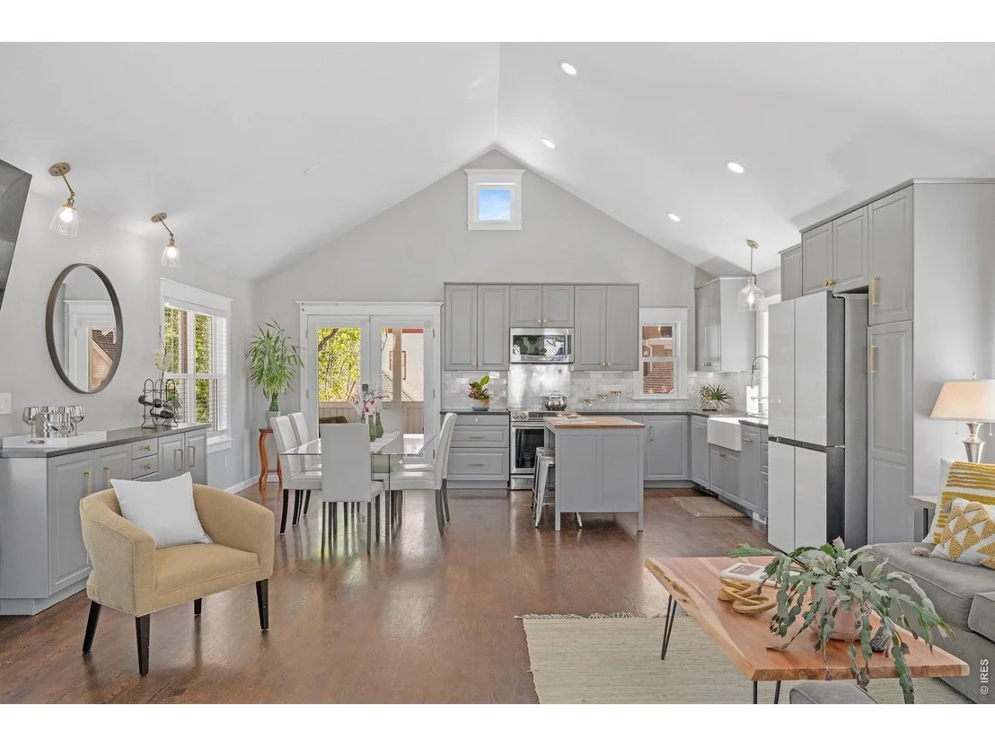 Photo of 1029 Katy Ln
