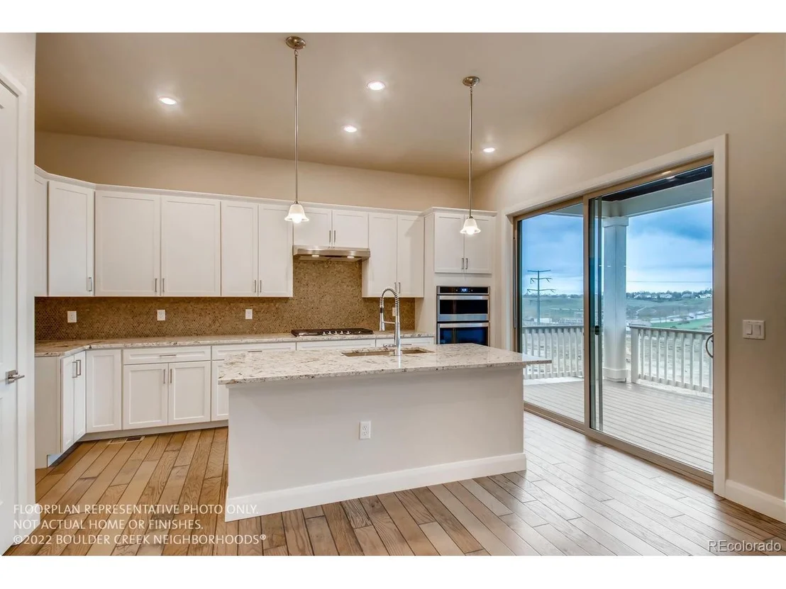 Photo of 886 Quarry Cir