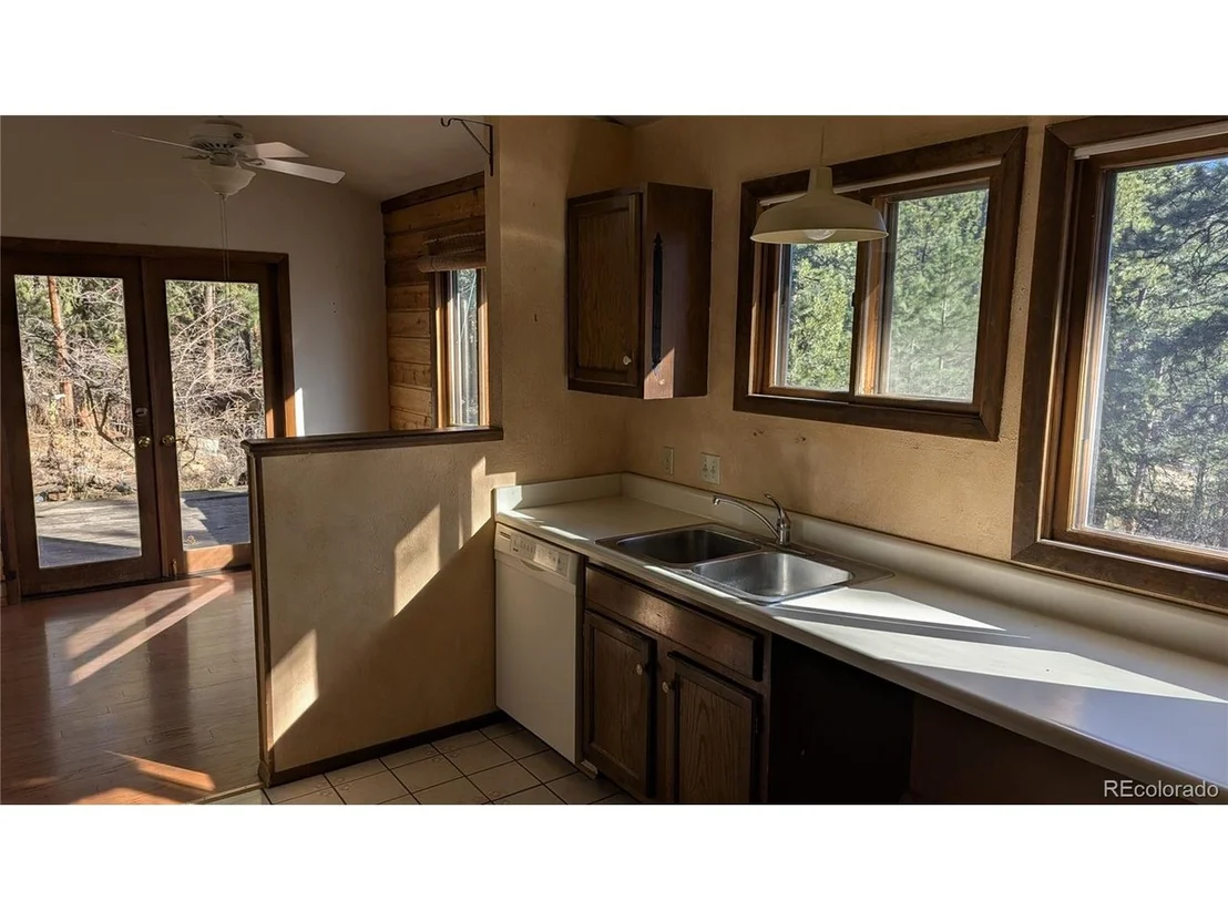 Photo of 3137 Meadow View Rd