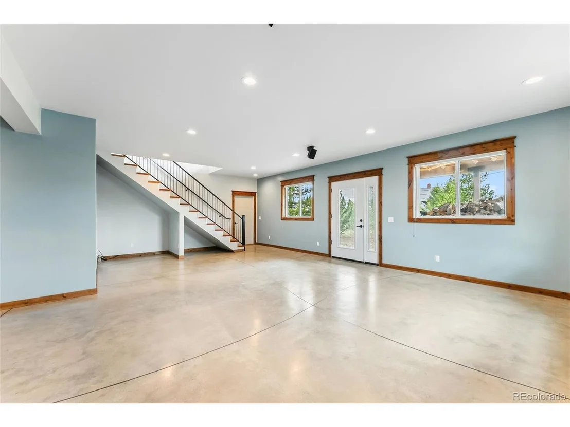 Photo of 701 Clark St