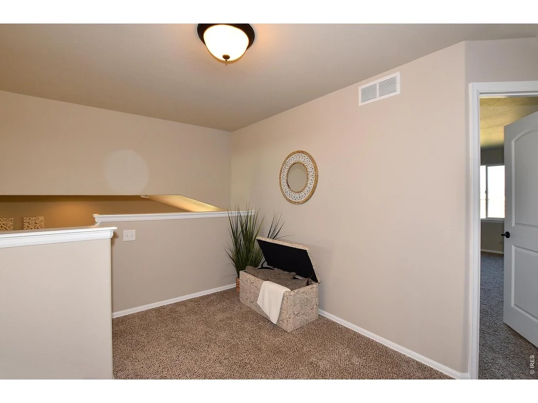 Photo of 2405 Juno Ln