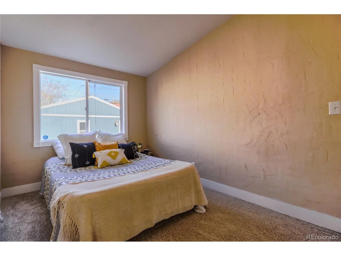 Photo of 360 Inca St