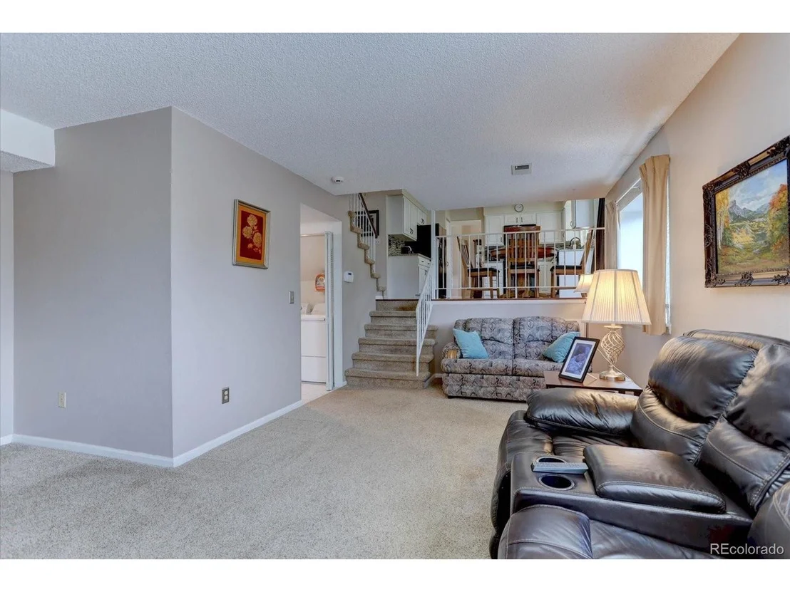 Photo of 6947 Landmark Dr