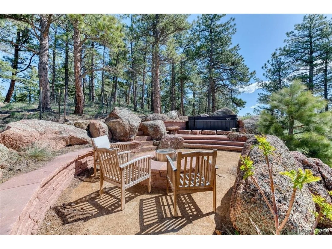 Photo of 1057 Reed Ranch Rd