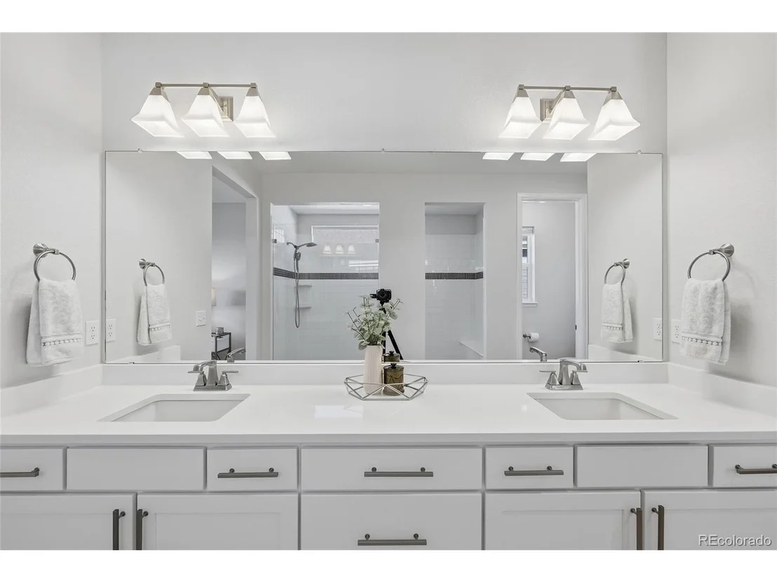 Photo of 3771 White Rose Loop