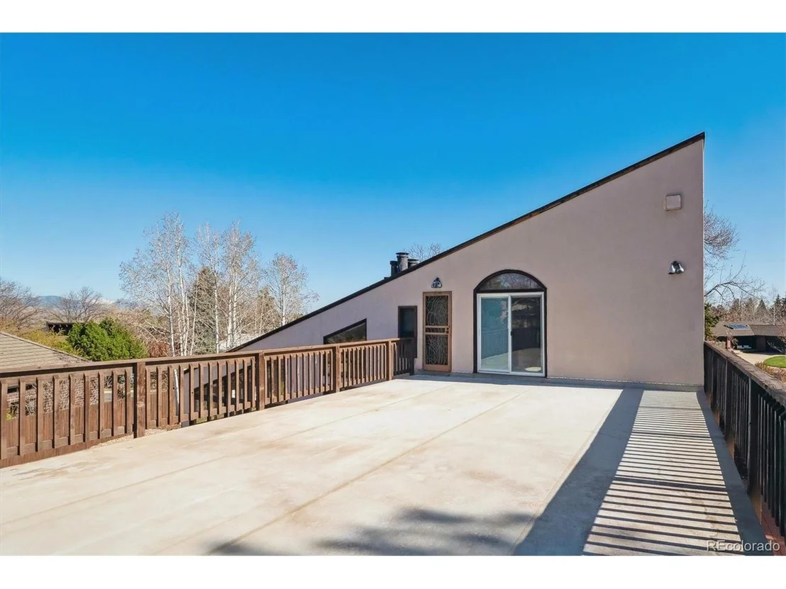 Photo of 8 Morningside Dr