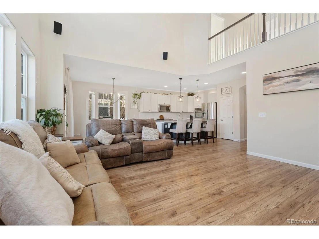 Photo of 6808 Rainier Rd