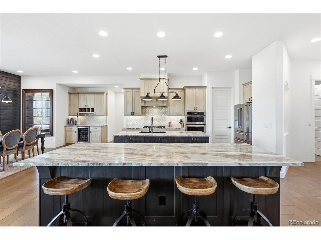 Photo of 900 Berthoud Peak Dr