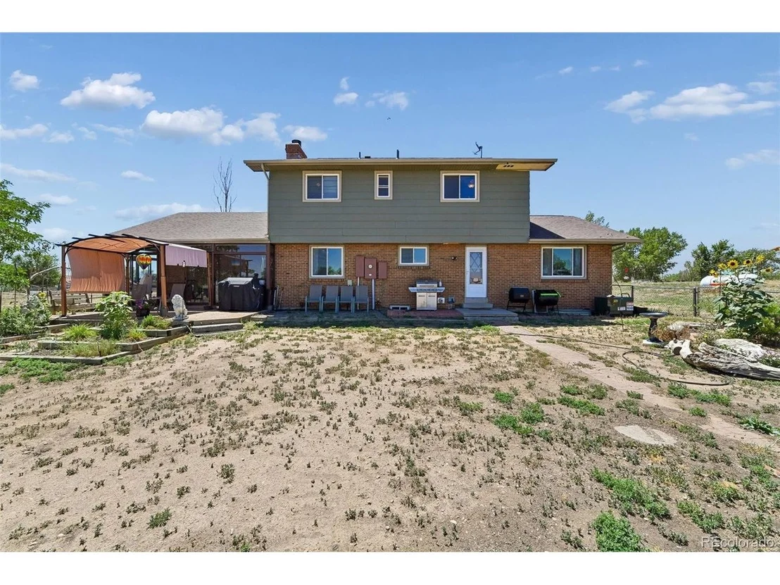Photo of 17781 Sunset Ln