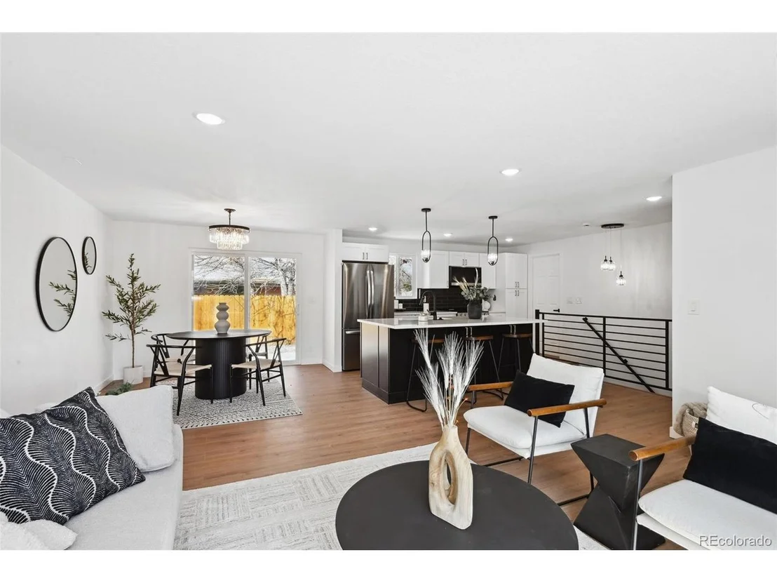 Photo of 290 Beryl Way