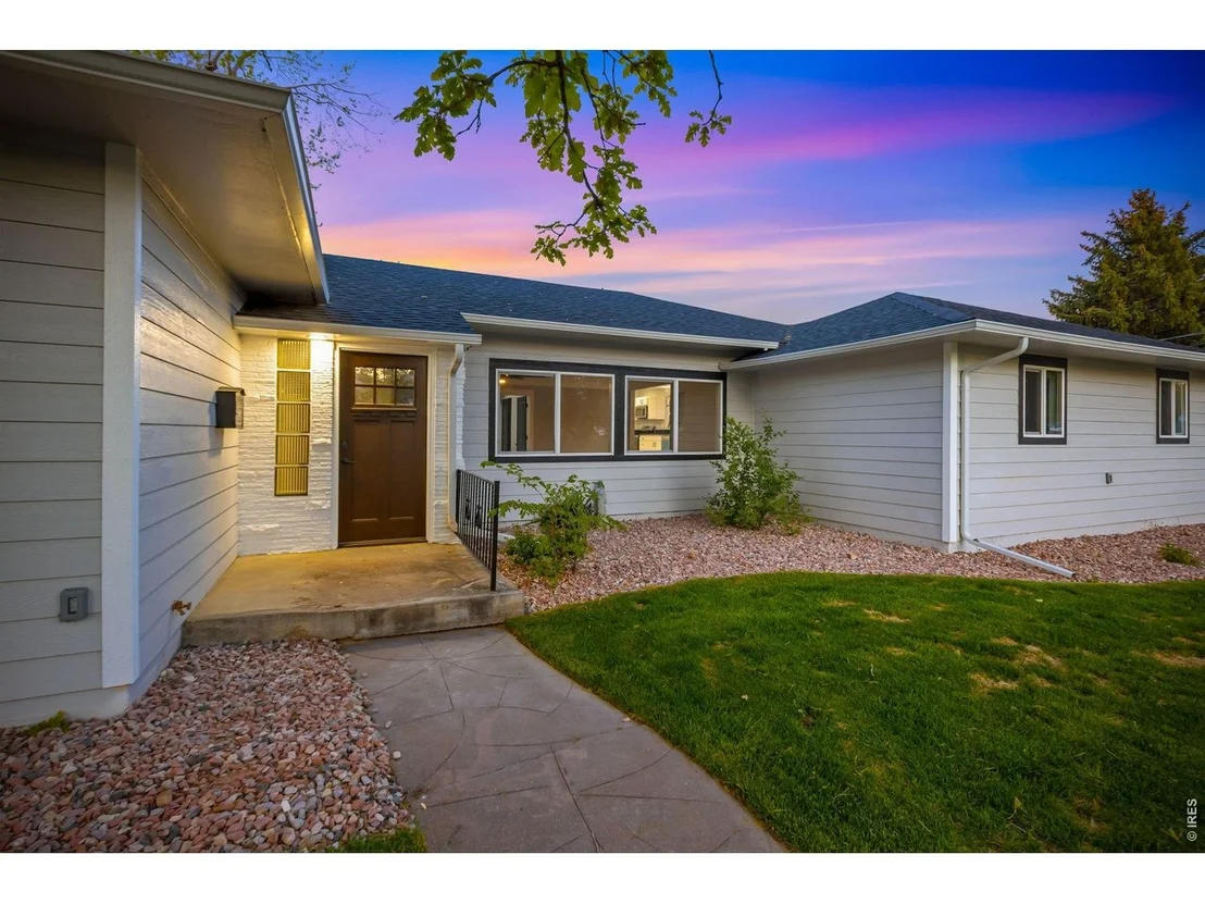 Photo of 1950 Montview Dr