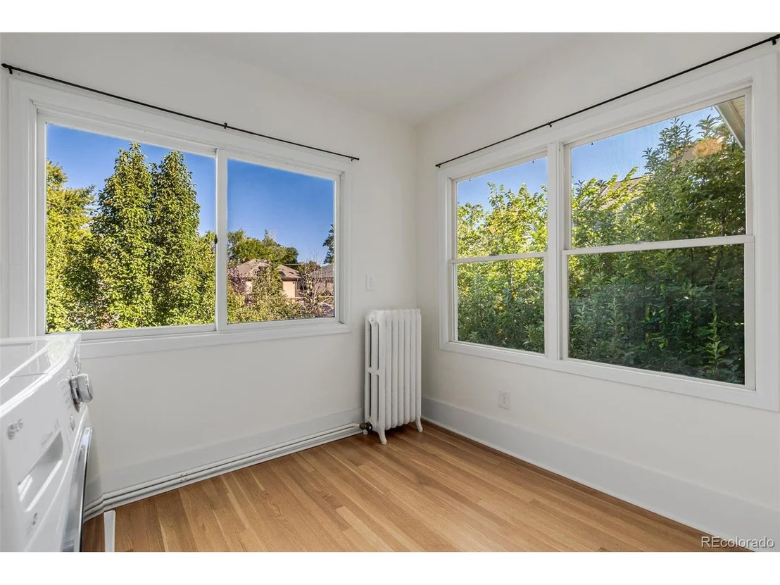 Photo of 2582 Eudora St