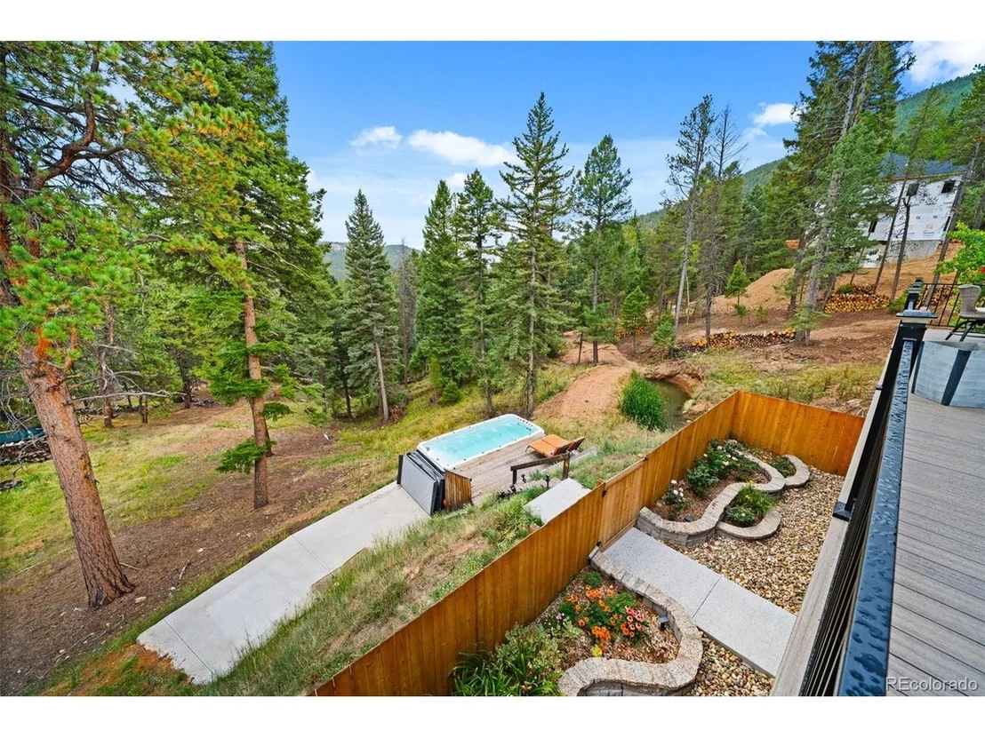 Photo of 24978 Red Cloud Dr