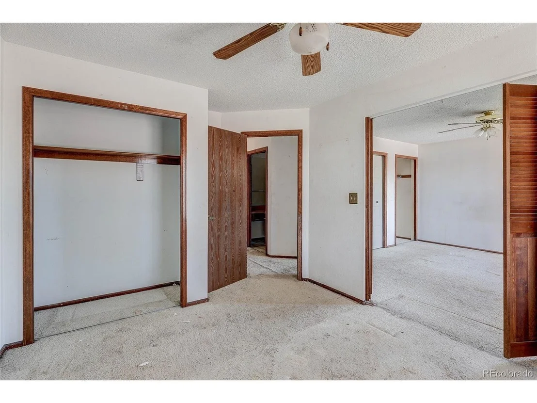 Photo of 18466 E Crestline Cir