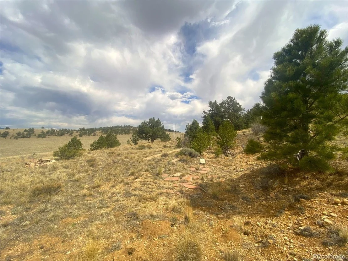 Photo of 381 Red Cloud Rd