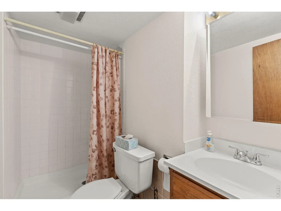 Photo of 2913 Eindborough Dr