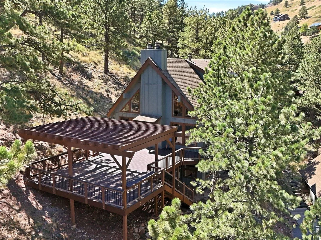 Photo of 36 Ridge Dr