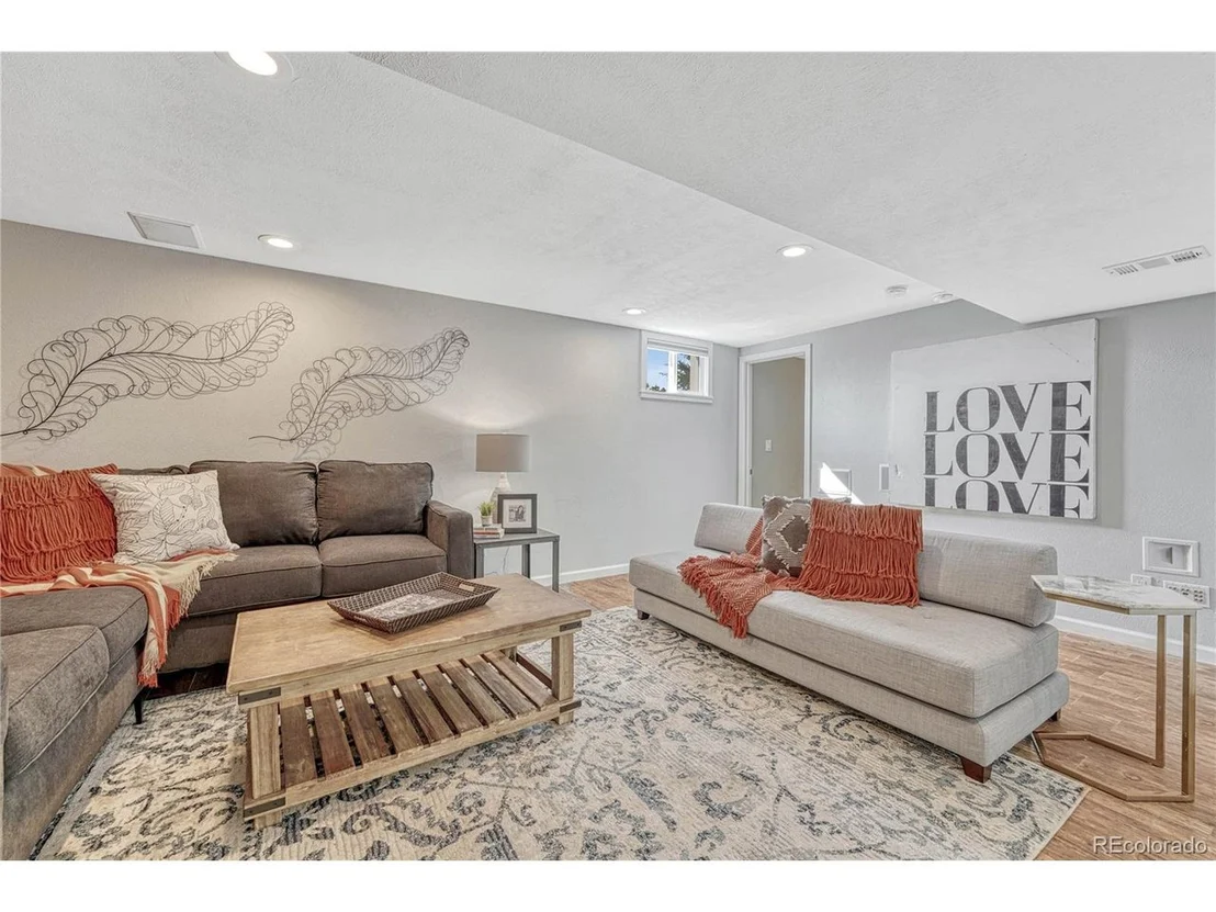 Photo of 8223 W 70th Pl