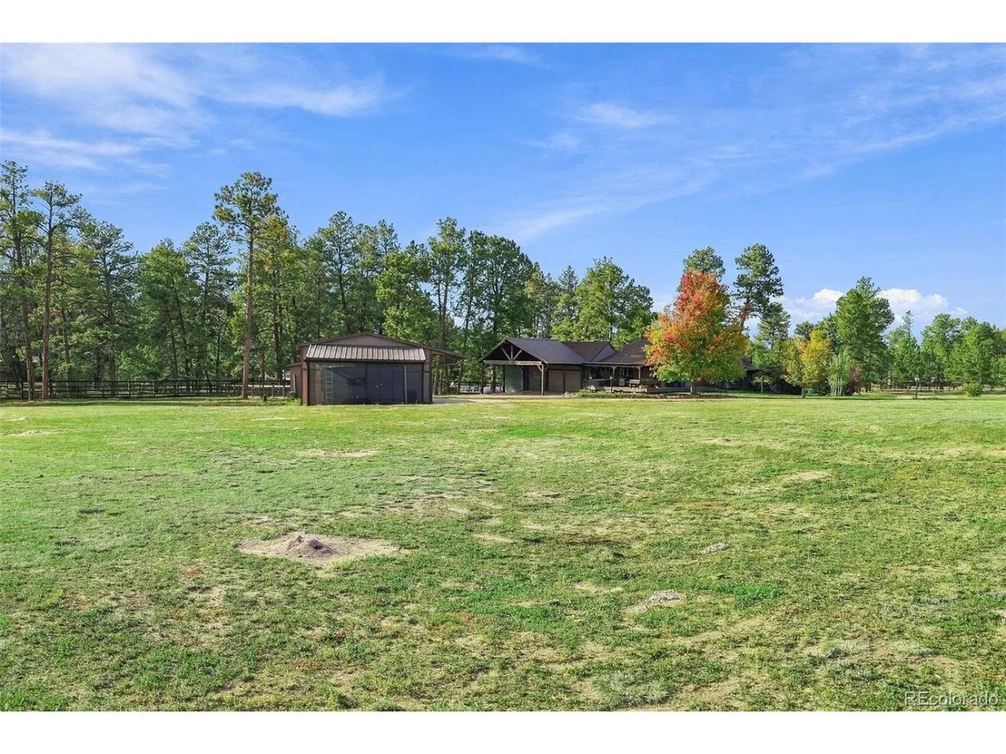 Photo of 5496 Timber Ridge Dr